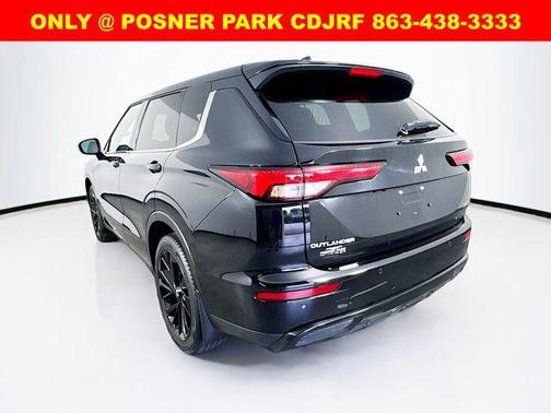2024 Mitsubishi Outlander SE Black Edition