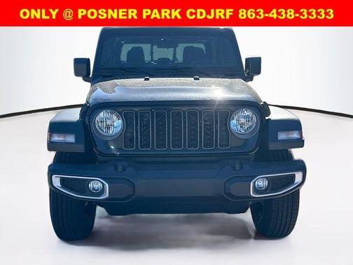 2026 Jeep Gladiator Sport