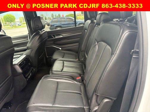 Bright White Clearcoat 2024 Jeep Wagoneer Series II
