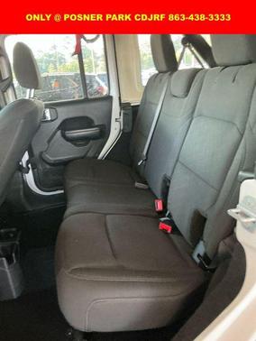 Bright White Clearcoat 2018 Jeep Wrangler Unlimited Sport