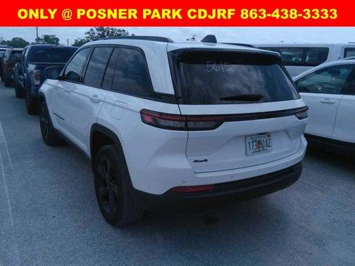 2024 Jeep Grand Cherokee Laredo