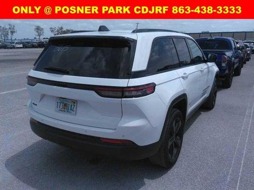 2024 Jeep Grand Cherokee Laredo