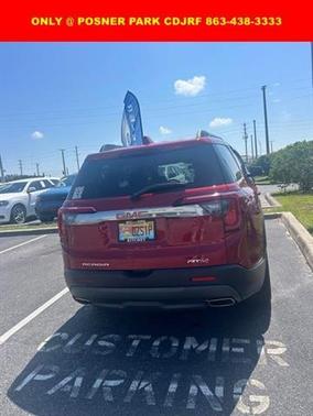 2023 GMC Acadia AT4
