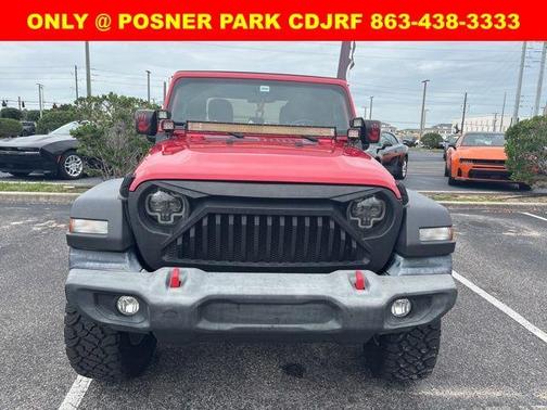 Firecracker Red Clearcoat 2020 Jeep Gladiator Sport