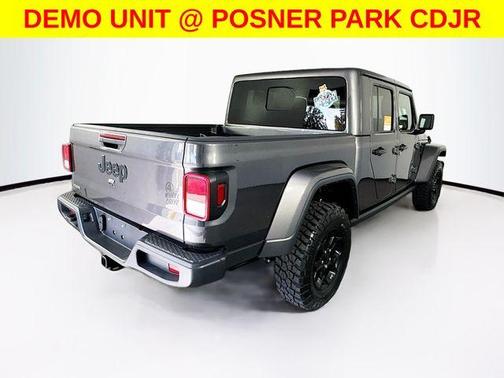2023 Jeep Gladiator Sport