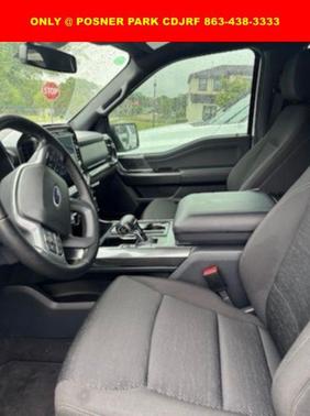 Oxford White 2023 Ford F-150 XLT