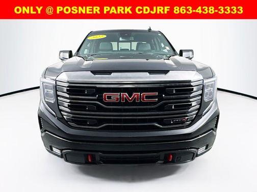 2022 GMC Sierra 1500 AT4