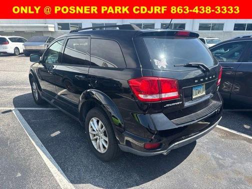 Pitch Black Clearcoat 2017 Dodge Journey SXT