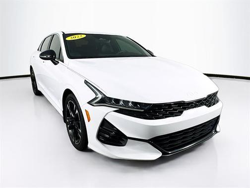2022 Kia K5 GT-Line