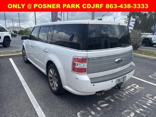 White Platinum 2011 Ford Flex Limited