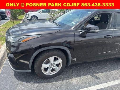 Amber 2021 Toyota Highlander L