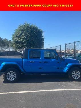 Hydro Blue Pearlcoat 2023 Jeep Gladiator Sport