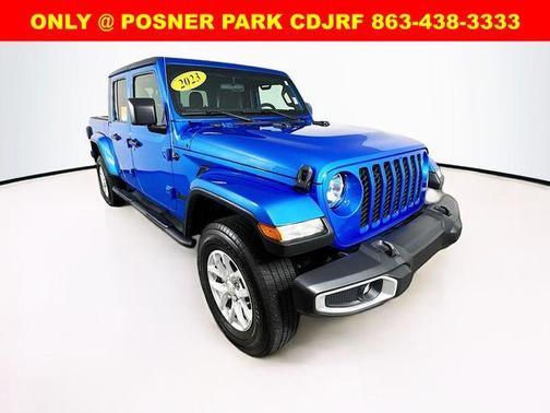 Hydro Blue Pearlcoat 2023 Jeep Gladiator Sport