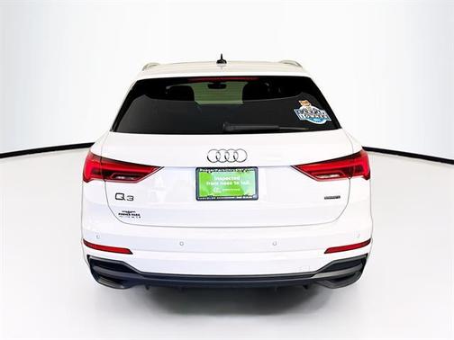 2023 Audi Q3 45 S line Premium
