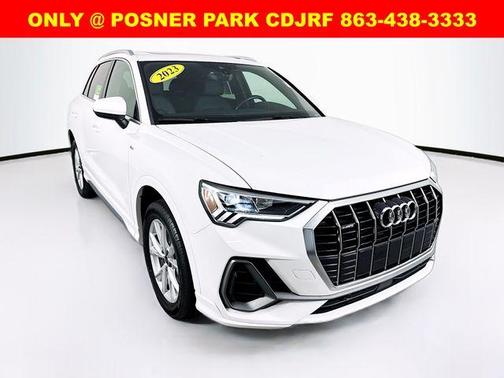 2023 Audi Q3 45 S line Premium