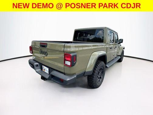 2025 Jeep Gladiator Sport