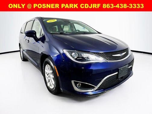 2020 Chrysler Pacifica Touring