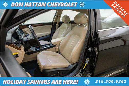 2017 Hyundai SONATA Hybrid Limited