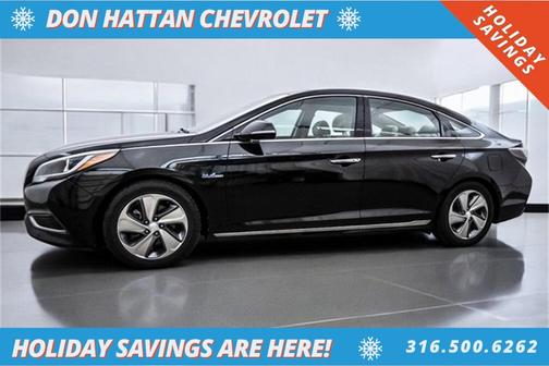 2017 Hyundai SONATA Hybrid Limited