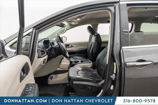 2020 Chrysler Pacifica Touring L