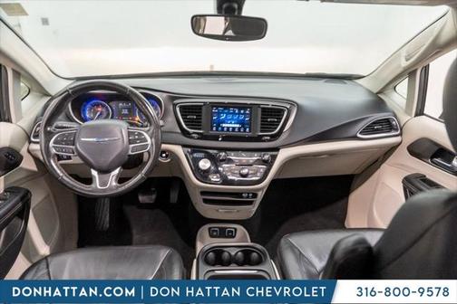 2020 Chrysler Pacifica Touring L