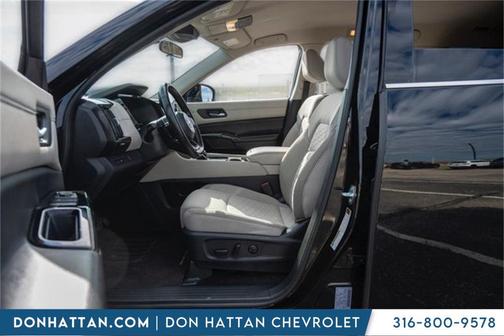 2022 Nissan Pathfinder SV 2WD