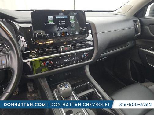 2022 Nissan Pathfinder SL 4WD