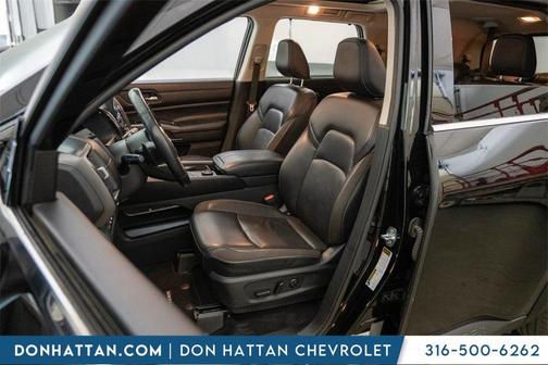 2022 Nissan Pathfinder SL 4WD