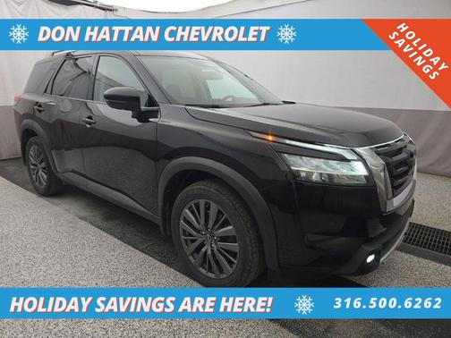 2022 Nissan Pathfinder SL 4WD