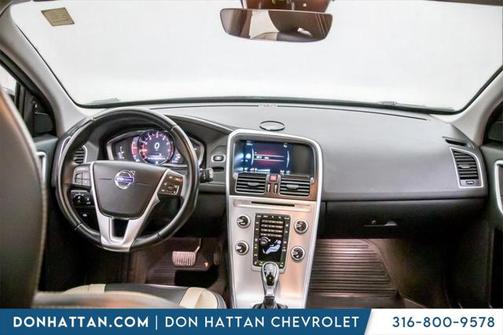 2017 Volvo XC60 T5 Dynamic