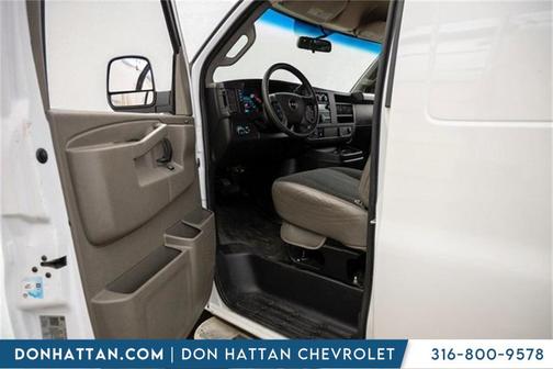 2023 GMC Savana 2500 Work Van