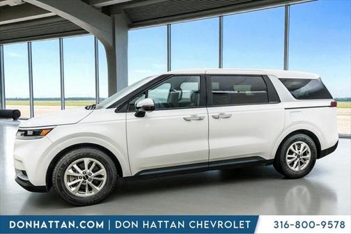 2022 Kia Carnival LXS