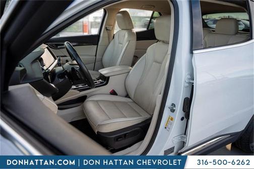 2023 Buick Envision Essence FWD