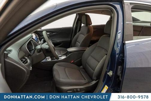 2022 Chevrolet Malibu FWD LT