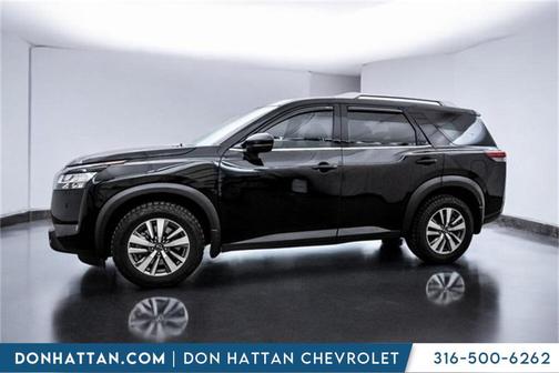 2023 Nissan Pathfinder SL 4WD