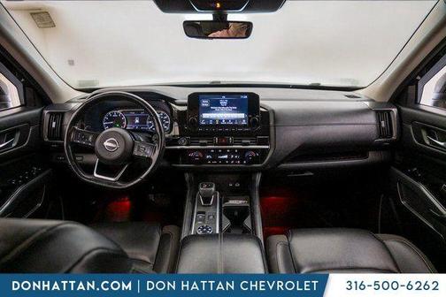 2023 Nissan Pathfinder SL 4WD