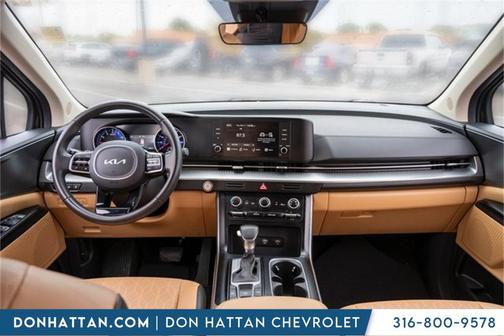 2024 Kia Carnival LX