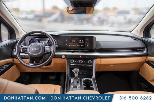 2024 Kia Carnival LX