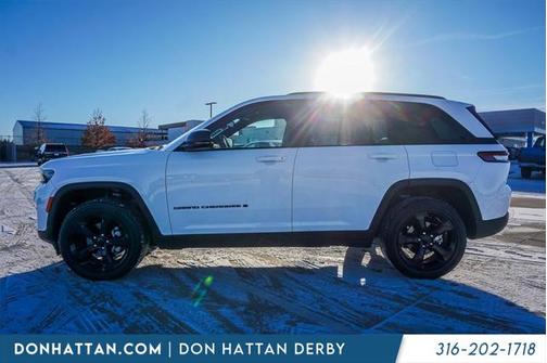 2023 Jeep Grand Cherokee Altitude