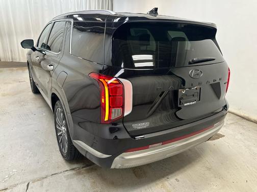 Abyss Black Pearl 2025 Hyundai PALISADE Calligraphy