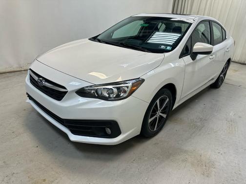 Crystal White Pearl 2021 Subaru Impreza Premium
