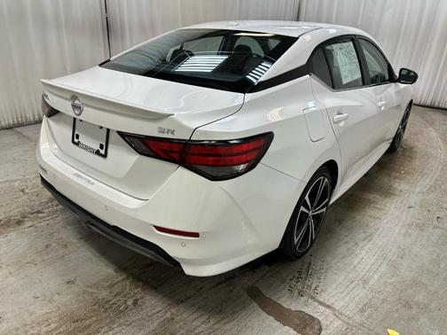 2023 Nissan Sentra SR