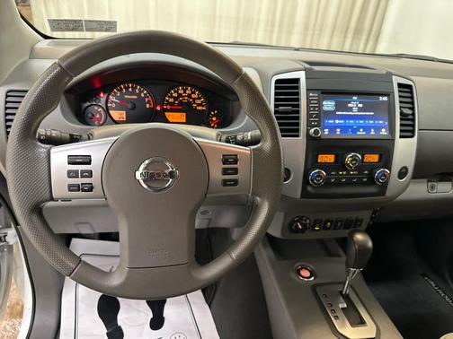 2020 Nissan Frontier SV