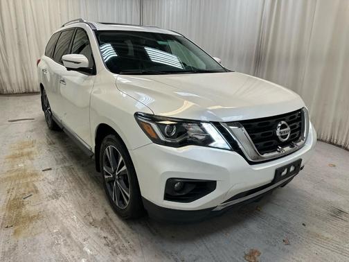 2019 Nissan Pathfinder Platinum