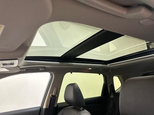Gun Metallic 2025 Nissan Rogue SL