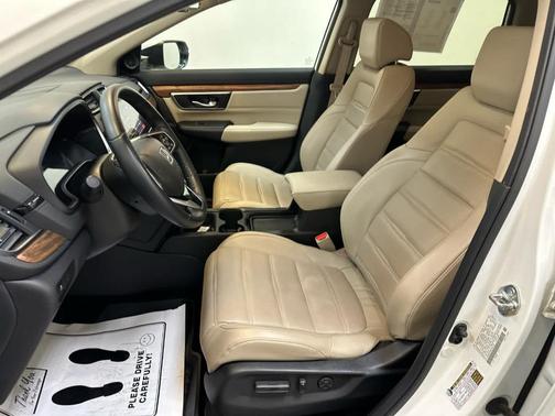 White Diamond Pearl 2018 Honda CR-V EX-L