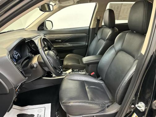 2020 Mitsubishi Outlander SEL