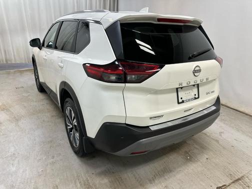 White 2023 Nissan Rogue SV