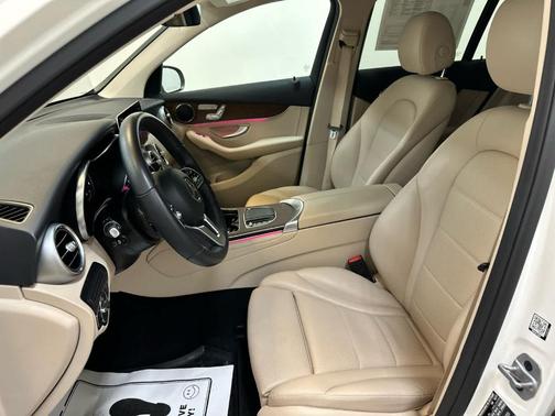 2022 Mercedes-Benz GLC 300 Base 4MATIC