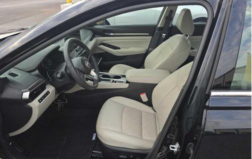 2024 Nissan Altima 2.5 SL